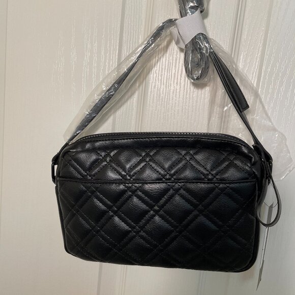 NWT Tahari Black Quilted Crossbody Bag - Picture 3 of 12